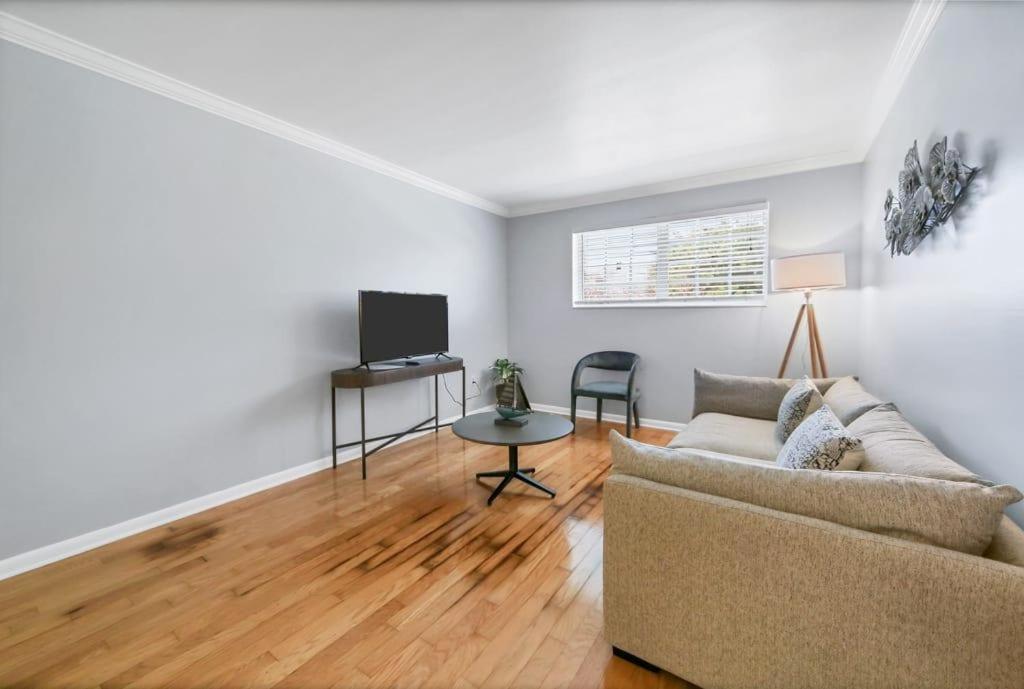 Apartament Designed And Well Located Chic 1Br With Parking Tampa Zewnętrze zdjęcie