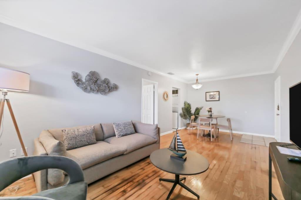 Apartament Designed And Well Located Chic 1Br With Parking Tampa Zewnętrze zdjęcie
